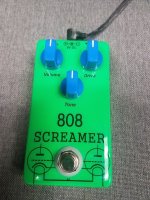 883