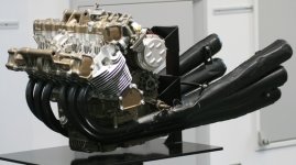 1966-HONDA-RC166-_2_600x600.jpeg