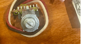 king tone switch 3.png