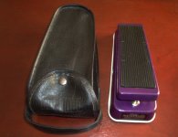 Jimi Hendrix Limited Edition Wah with Genuine Crybaby Pouch.jpg