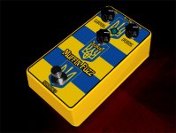 Ukraine Muffin Fuzz Mockup Pedal.jpg