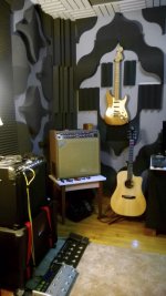Studio_01_Glow2_ContCol.jpg