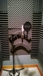 Studio_02_Glow2_ContCol.jpg