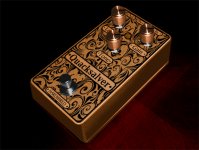 Quacksalver Mockup Pedal.jpg