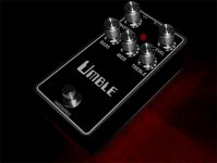 Runoffgroove Umble Mockup Pedal.jpg