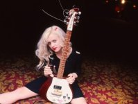 kkkkkatguitarrs_465_352_int.jpg