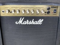 Marshall_MG15FX_05.jpg