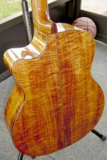 KCJC_back2_01.JPG