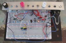 FuzzDuster v3.1 breadboard 02.jpg FuzzDuster v3.1 breadboard 02.jpg